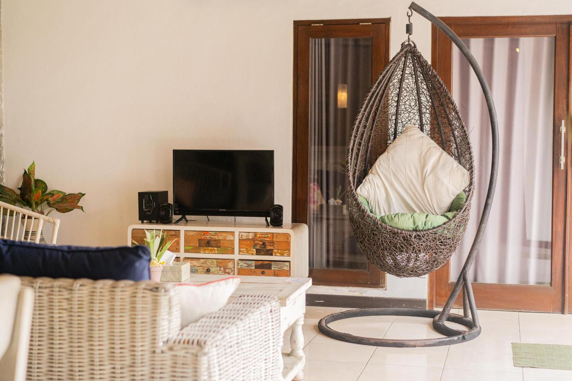 סמיניאק Villa Salya - 3Br - Private Pool - 1Min Walk To La Favela! מראה חיצוני תמונה