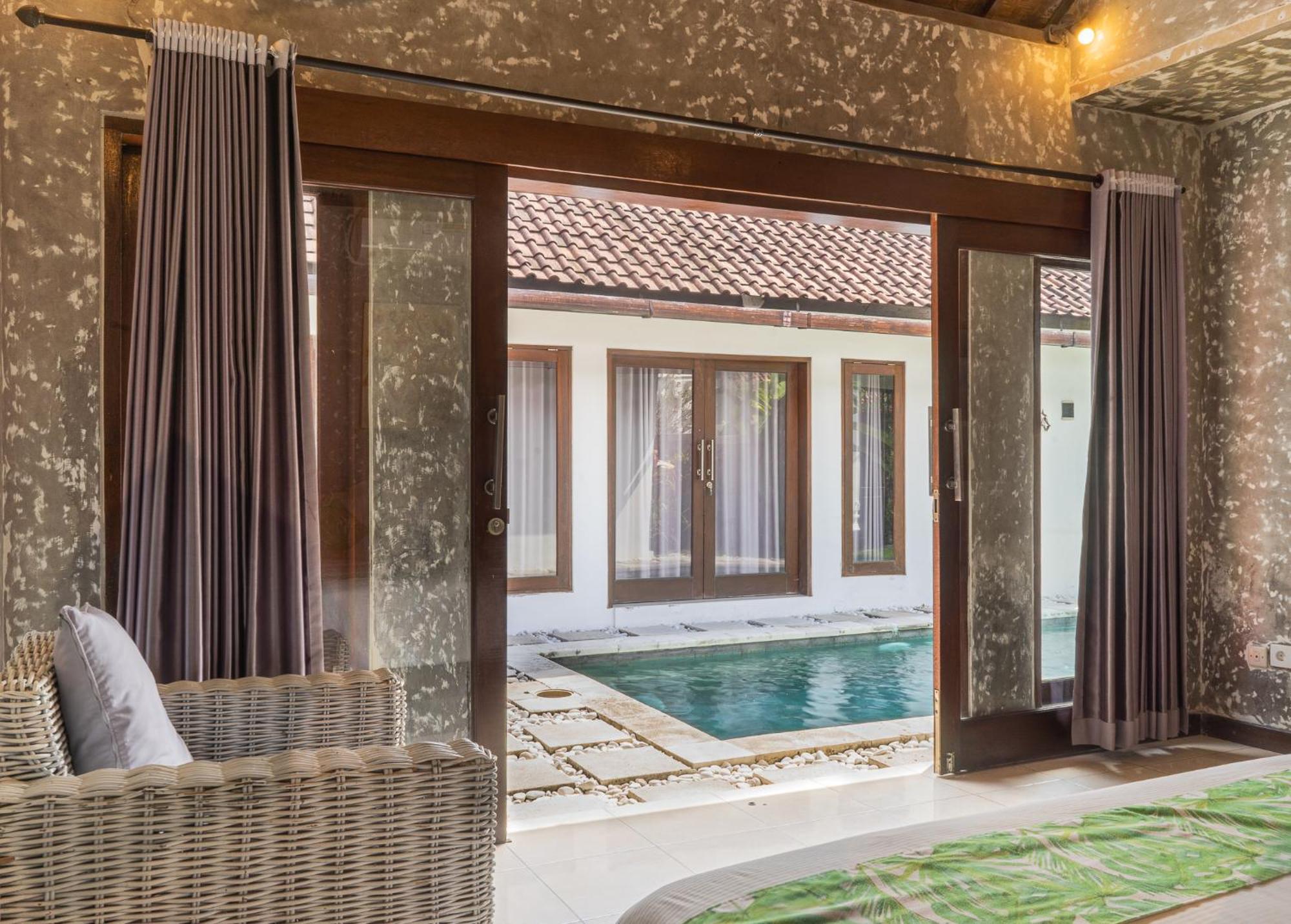 סמיניאק Villa Salya - 3Br - Private Pool - 1Min Walk To La Favela! מראה חיצוני תמונה
